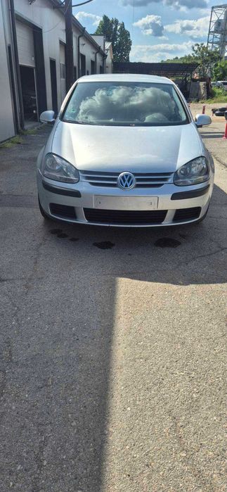 VW Golf V 1.6 FSI 115HP , BAG на части.Нов внос