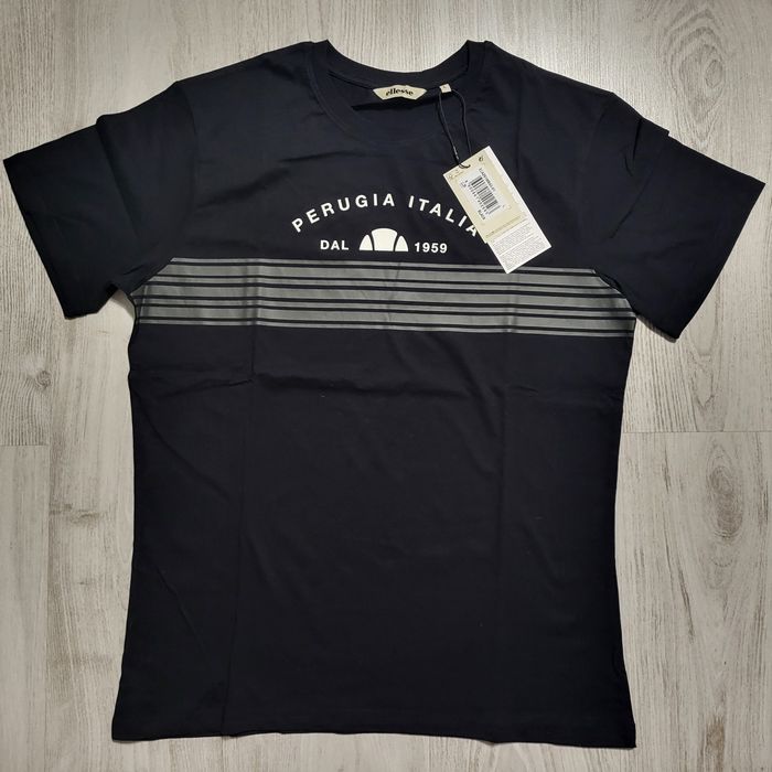 Tricou Ellesse, mărime L, nou, cu etichetă