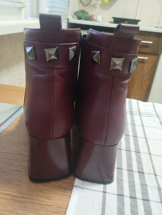 Боти от естествена кожа, 38 номер