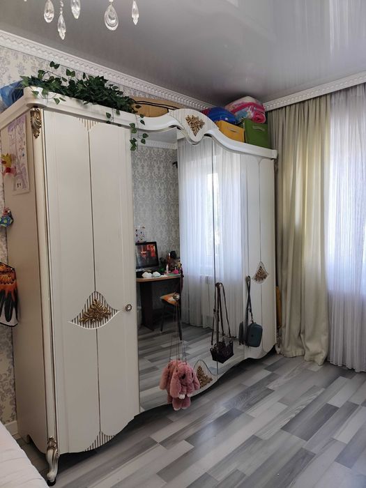 Спальный гарнитур
