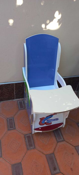 Продаётся детский стульчик