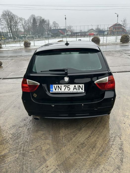 Vând sau Schimb Bmw E91 318D