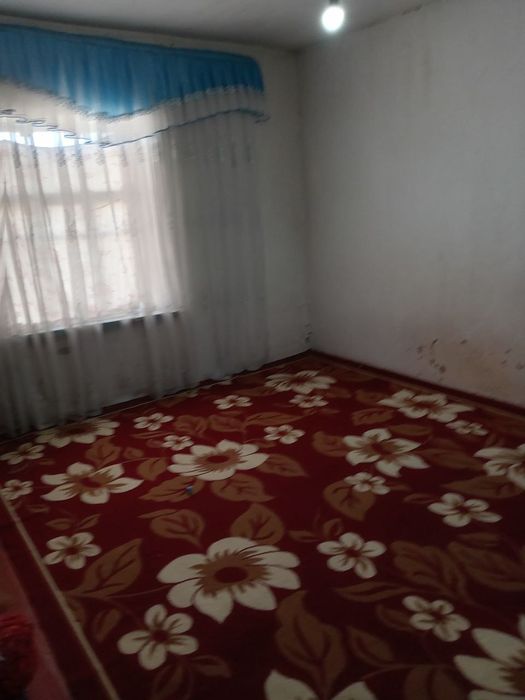 M39 trassa bo‘yida maktab va bitonkagacha 800 metr.  6 xonali uy