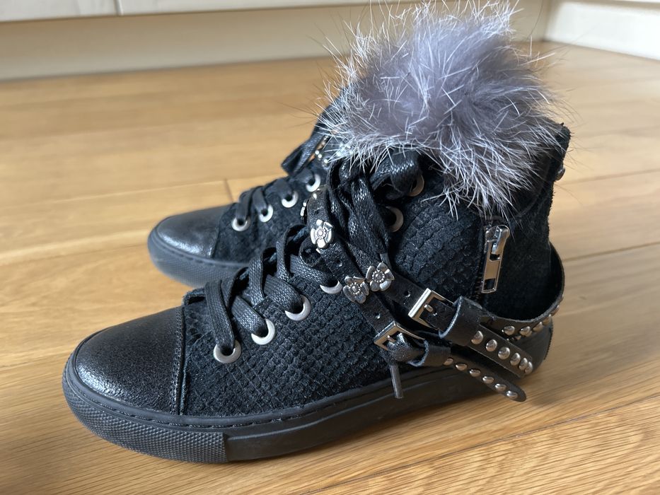 Обувки на REPLAY