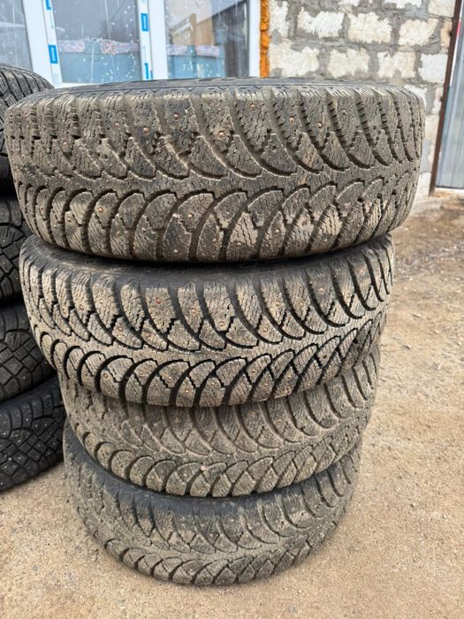 Продам шины 205 60 р16