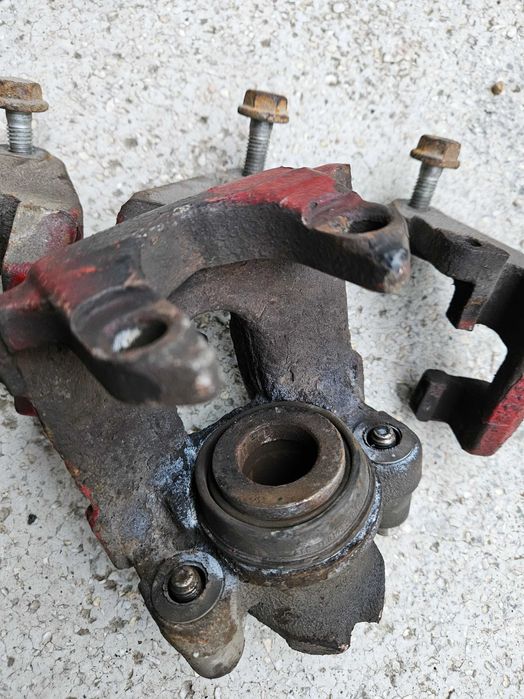 Задни спирачни апарати от BMW 330Cd (e46)