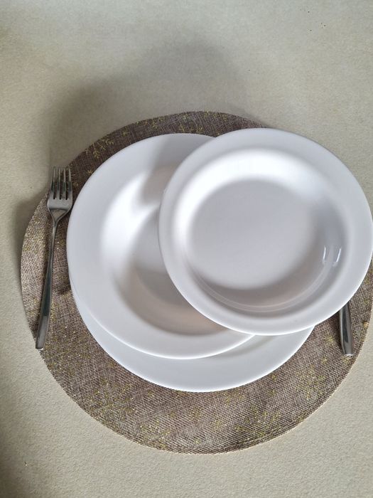 Сервиз за хранене