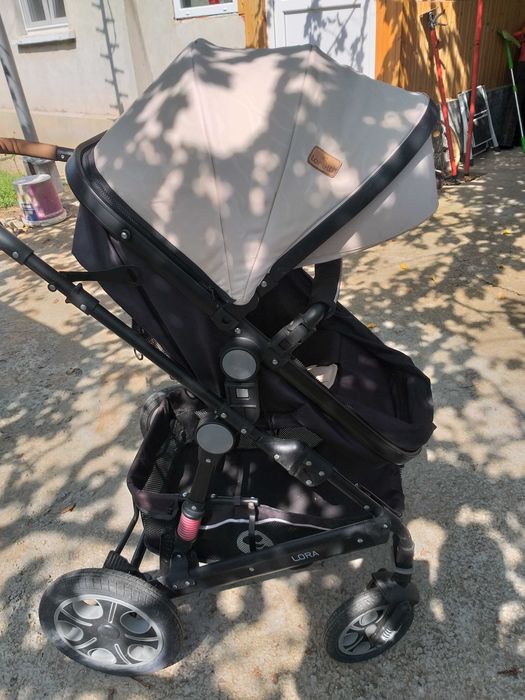 Бебешка количка Lorelli