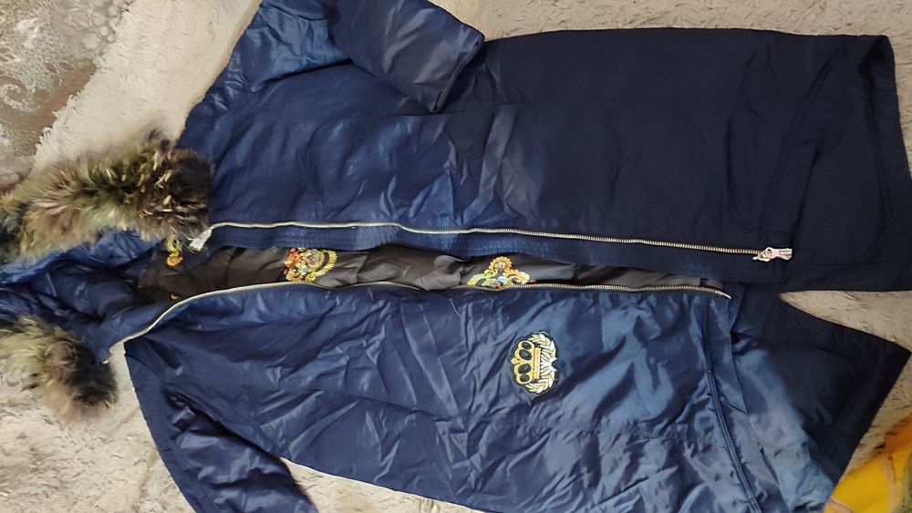 Продаю по две тысячи любая