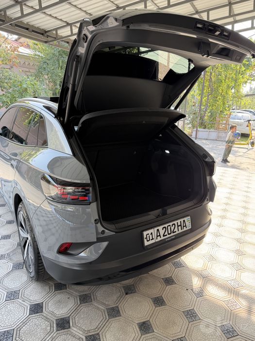 Проадется volkswagen ID4 cross pro
