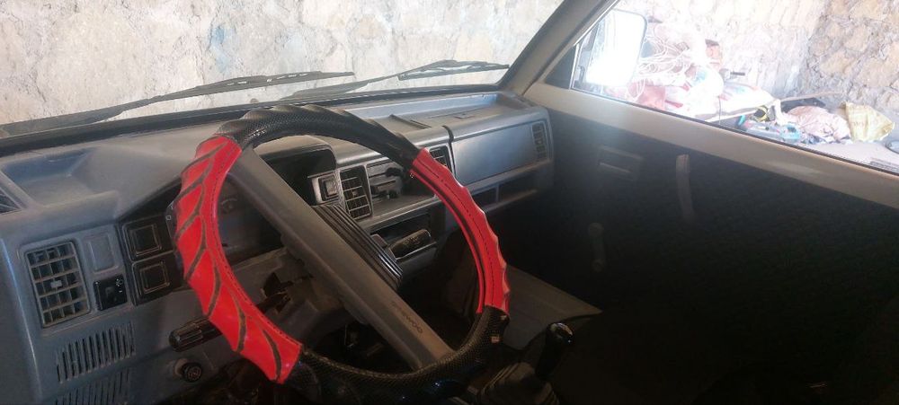 Narxi kelishiladi hech qanday rasxodi yuq