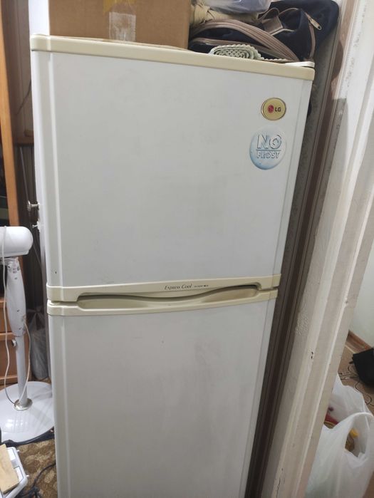 Холодильник LG GR-282MF