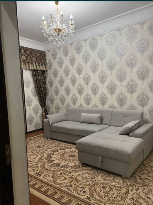 Продаётся квартира | Чиланзар, 2-й квартал
Ориентир: рядом с ТЦ Чиланз