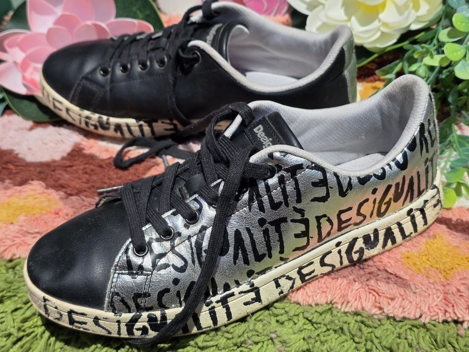 Desigual кецове еко кожа N39