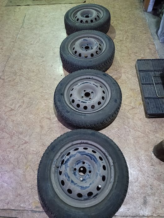 Продаю зимнюю резину