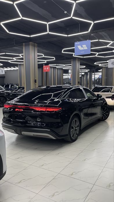 BYD han L 701 km full 2wd + Garantiya Avtasalonda tayyori !