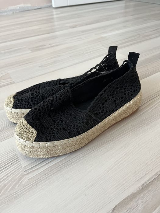 Дамски обувки НОВИ !!!