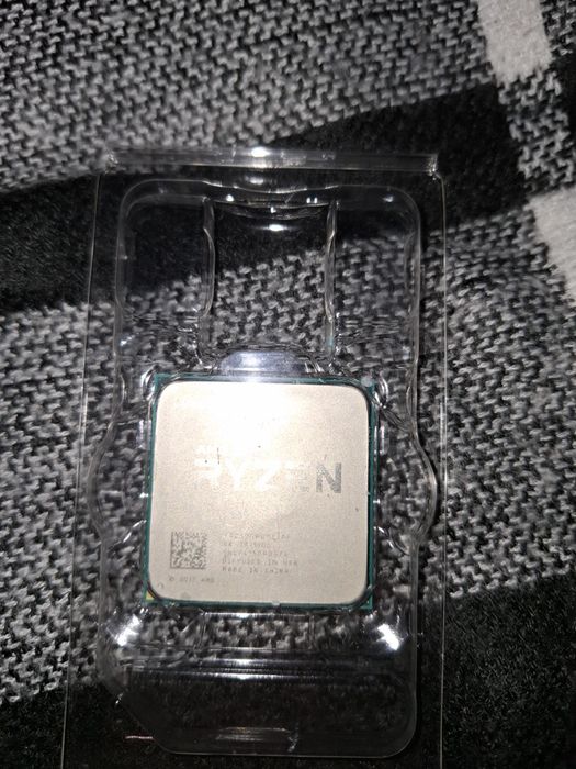 Procesor AMD Ryzen 5 2600, 3.9GHz