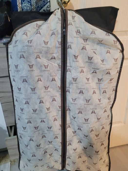 Продам Костюм 2 ка и 3 ка