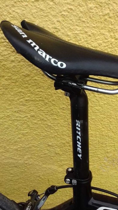 Cursiera carbon La pierre