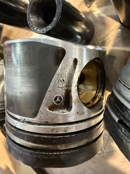 Piston mercedes 2.2 cdi