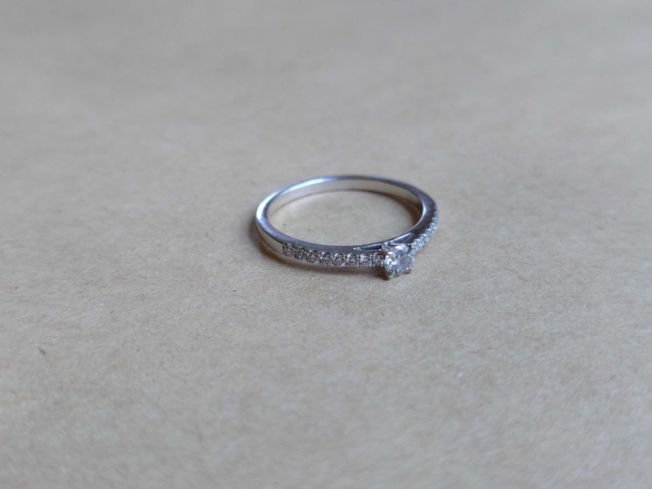 TEILOR Inel  de logodna din aur alb de 18K cu diamant