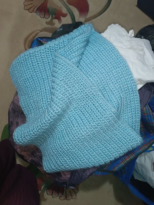 Куртка кофемолка ручной шарф счётчик воды