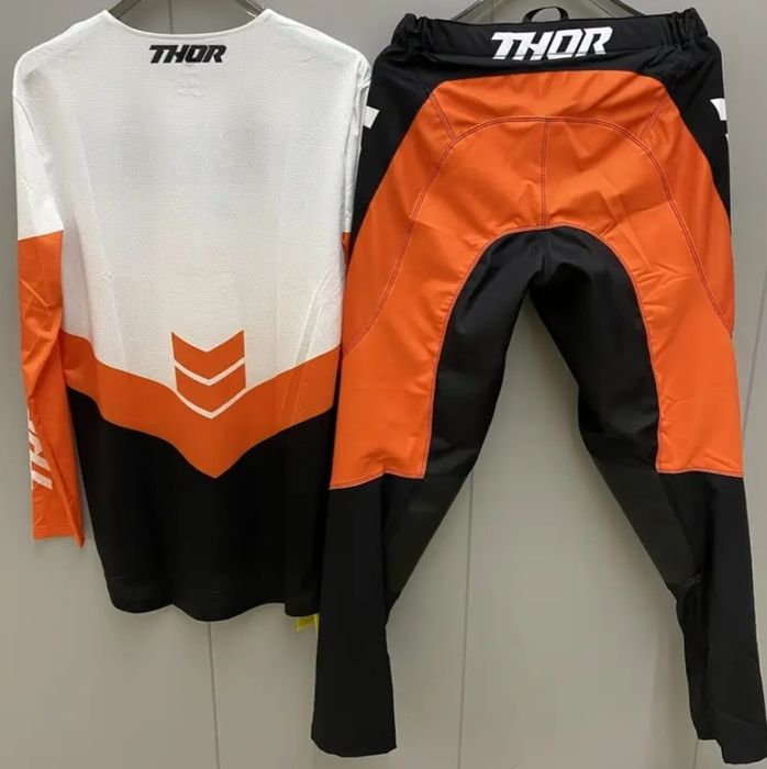 Екип на THOR ендуро офроуд ATV мотокрос