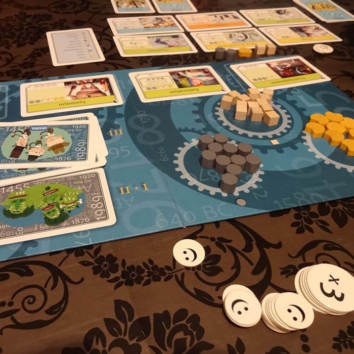 Семейна игра CV-лизации