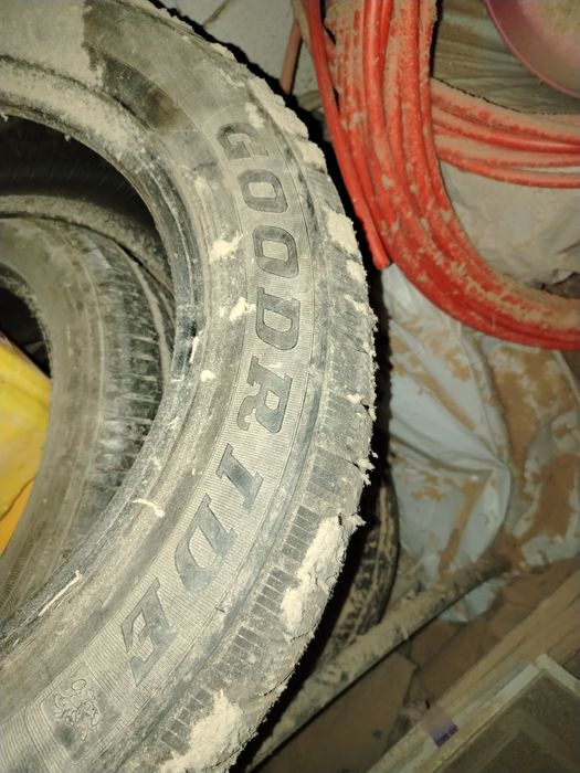 Шина б/у  сатылады шипы
