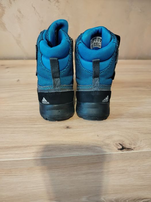 Детски апрески Adidas 23 номер.