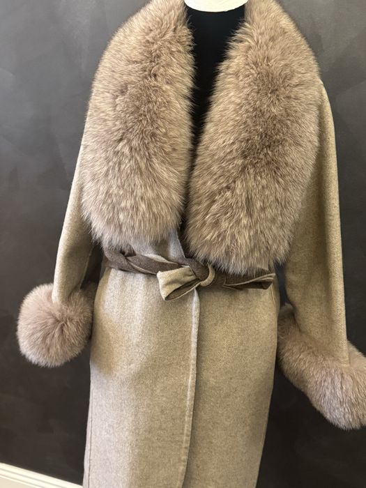 Oferta haina de blana naturala