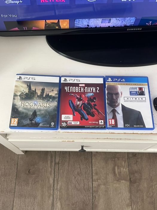 Продаю PLAYSTATION 5 с играми