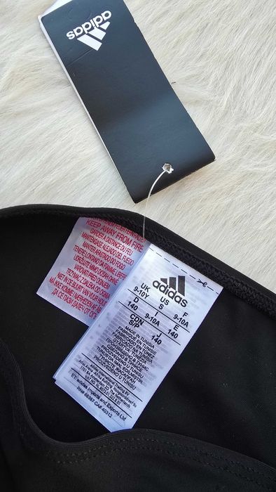 детски бански Adidas 9-10 години НОВ