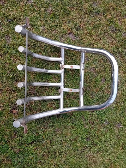 Vând Bullbar din inox Suzuki