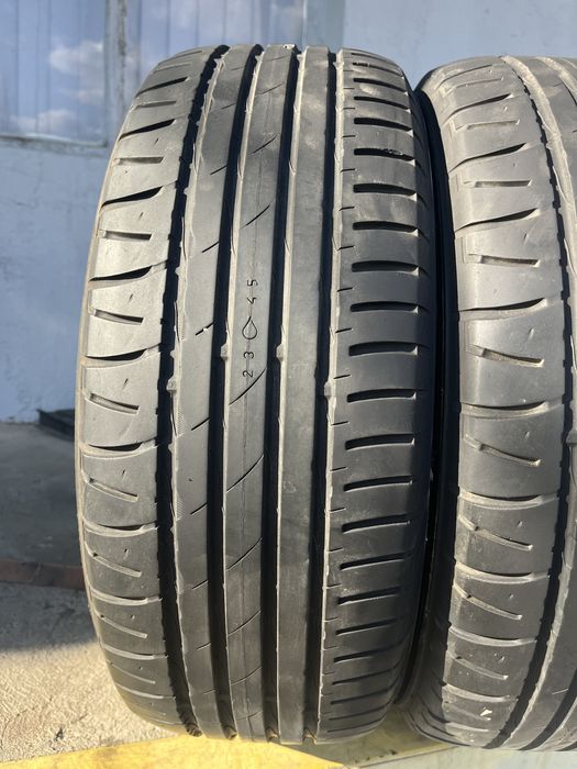 2 бр. летни гуми 215/60/16 Nokian DOT 1911 4,5/5,5 mm
