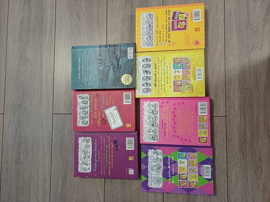 Cărți însemnările unei puștoaice M