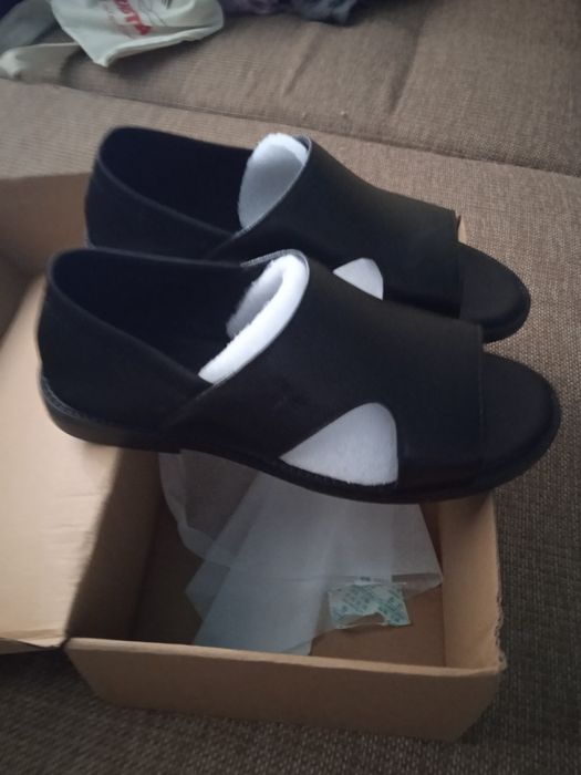 Летние обуви новые