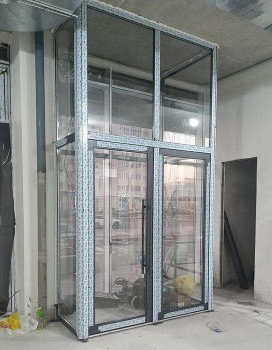 Алюминиевые двери, тамбуры, перегородки, витражи