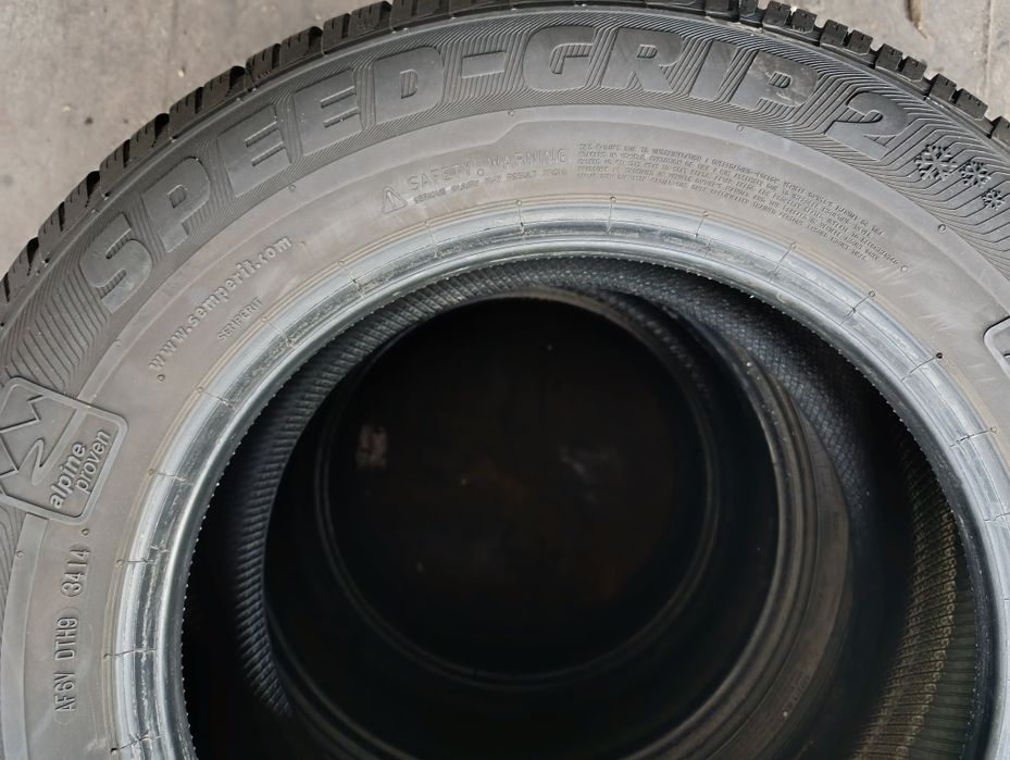 Anvelope de iarnă 215 65 16 Semperit