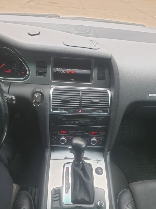 De vanzare urgent Audi Q7