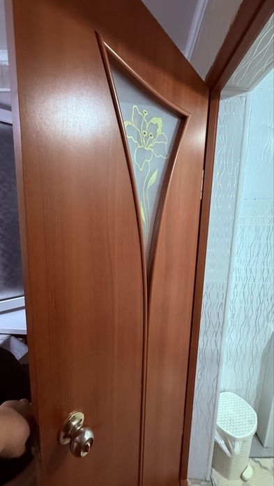 Двери разные срочно продам или отдам