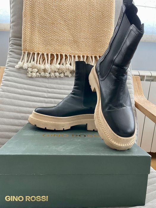 Дамски боти GINO ROSSI