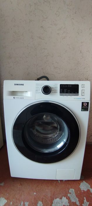 Продам стиральную машину