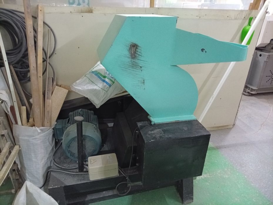 Продаётся дробилка срочно