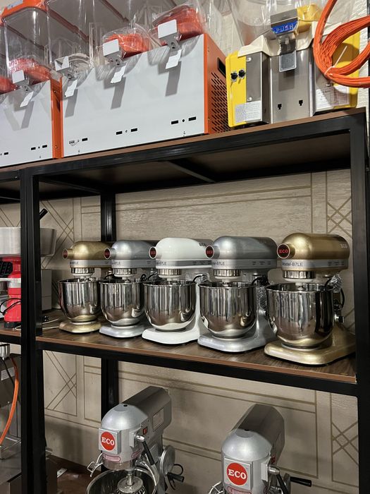 Oshxona, kafe va restoranlar uchun kerakli barcha uskunalar sotuvda