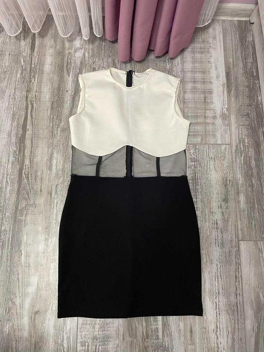 Дамска, елегантна къса рокля