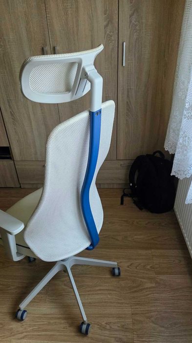 Scaun gaming alb albastru