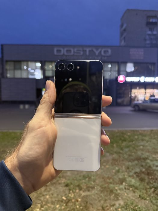 Samsung Z Flip 5 256 ГБ