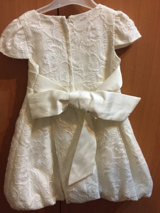 Платье нарядное